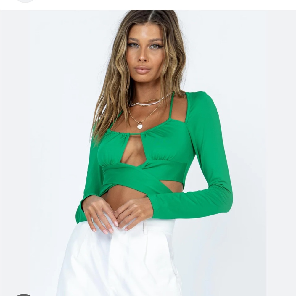 NWT top